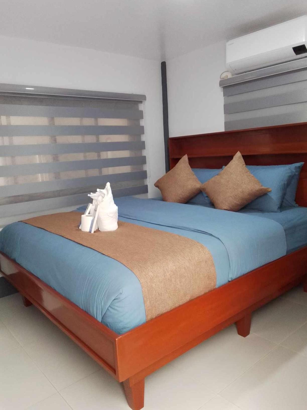 Cave Beach Resort Boutique Luxury Accomodation Dingalan Kültér fotó